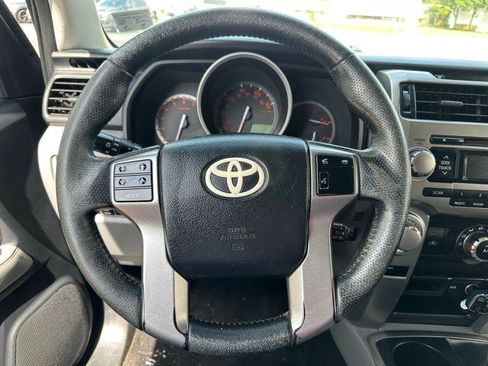 Used 2010 Toyota 4Runner SR5 AWD/4WD image 13