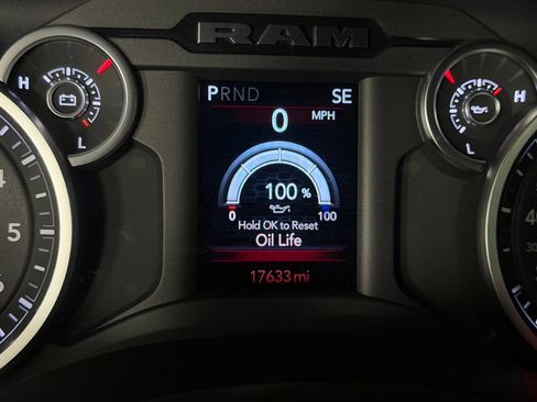 Used 2025 RAM 2500 Big Horn AWD/4WD image 17