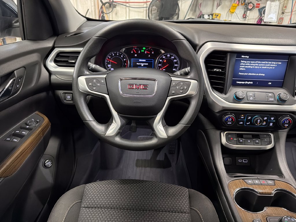 Used 2023 GMC Acadia SLE w/ Driver Convenience Package AWD/4WD image 19