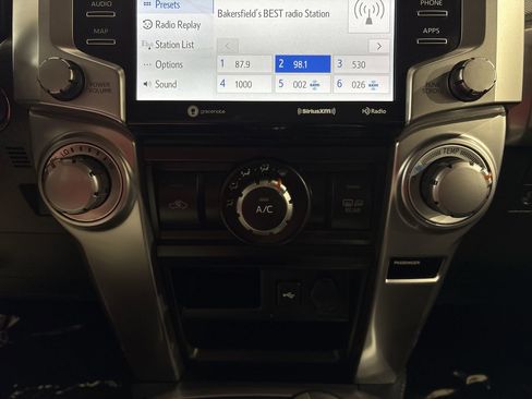 Used 2024 Toyota 4Runner SR5 Premium image 20