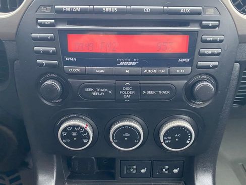 Used 2011 MAZDA MX-5 Miata Grand Touring w/ Premium Pkg image 21