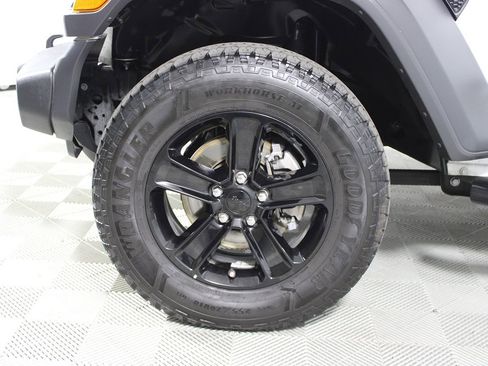 Used 2020 Jeep Wrangler Unlimited Sport image 4