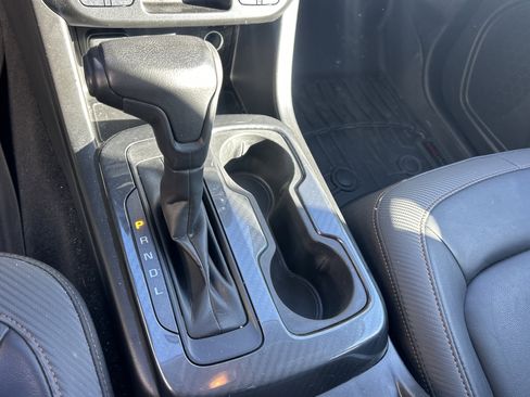 Used 2021 GMC Canyon AT4 w/ Driver Alert Package image 18