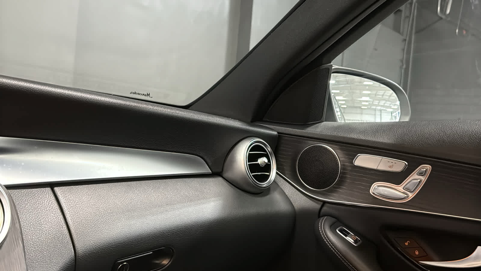 Used 2021 Mercedes-Benz C 300 4MATIC Sedan image 18