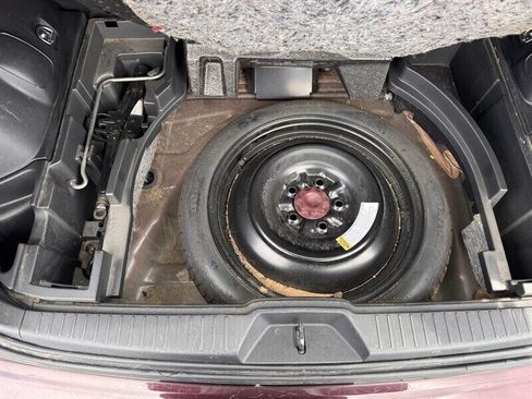 Used 2015 Scion xB FWD image 23