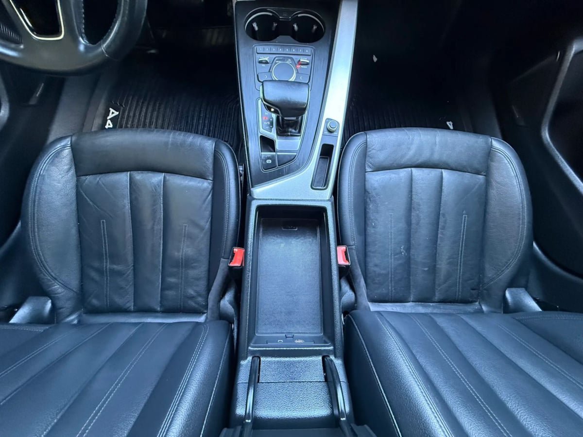 Used 2018 Audi A4 2.0T Ultra Premium Plus w/ Premium Plus Package FWD image 48
