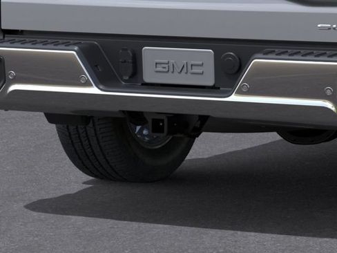 New 2026 GMC Sierra 1500 SLE w/ Preferred Package AWD/4WD image 16