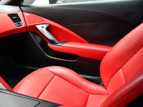 Used 2014 Chevrolet Corvette Stingray Coupe w/ 3LT Preferred Equipment Group image 41