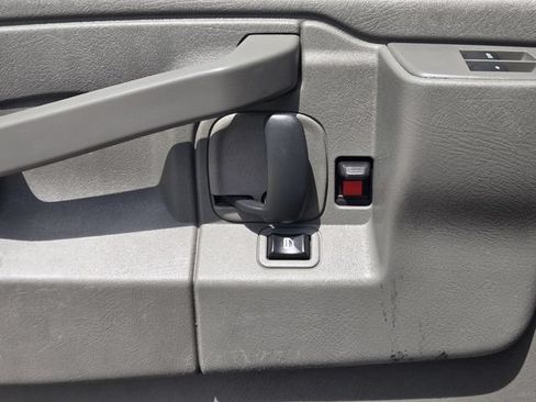 Used 2024 Chevrolet Express 3500 LS RWD image 19