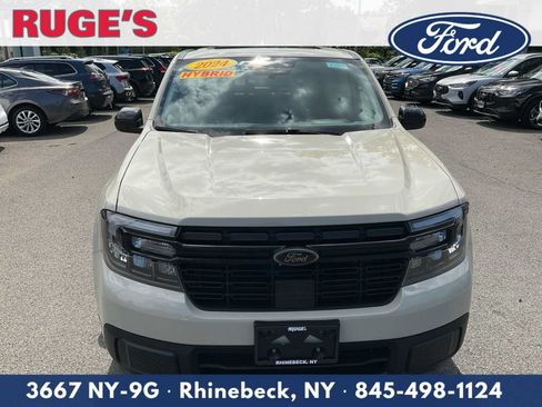 Used 2024 Ford Maverick Lariat w/ Black Appearance Package FWD image 9