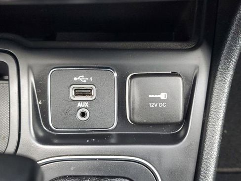 Used 2022 Jeep Cherokee Latitude Lux image 31