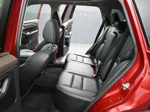 Used 2023 Nissan Rogue SL w/ SL Premium Package AWD/4WD image 9