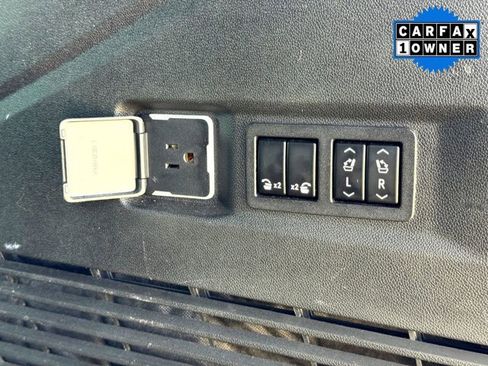 Used 2022 Chevrolet Tahoe RST w/ Luxury Package image 33