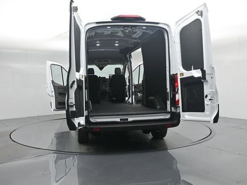 New 2026 Ford E-Transit 148 Medium Roof w/ Load Area Protection Package image 28