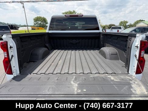 Used 2022 Chevrolet Silverado 2500 LT w/ Convenience Package AWD/4WD image 17