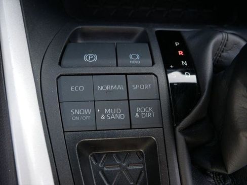 Certified 2024 Toyota RAV4 XLE AWD/4WD image 22