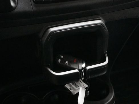 Used 2026 RAM ProMaster 2500 w/ Safety Group image 29