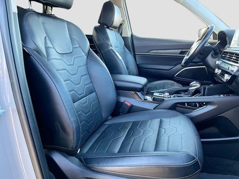 Used 2022 Kia Telluride SX w/ SX Prestige Package AWD/4WD image 30