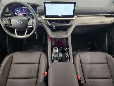 New 2026 Ford Explorer Platinum image 26