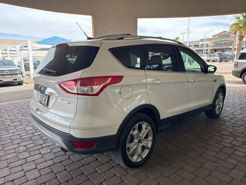 Used 2016 Ford Escape Titanium AWD/4WD image 3