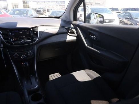 Used 2020 Chevrolet Trax LS w/ Tint and Cruise Package FWD image 22