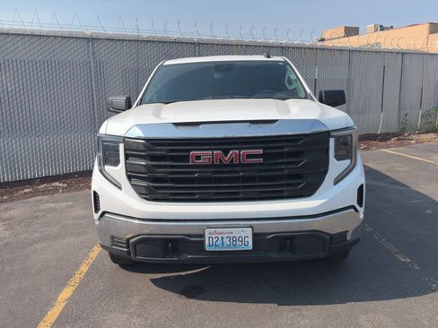 Used 2024 GMC Sierra 1500 Pro w/ Pro Value Package AWD/4WD image 2