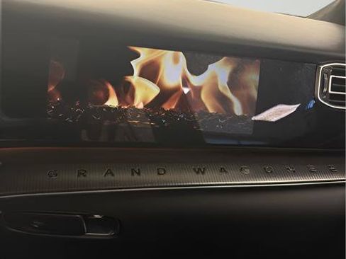 Used 2024 Jeep Grand Wagoneer Series II w/ Quick Order Packagew 28T AWD/4WD image 11