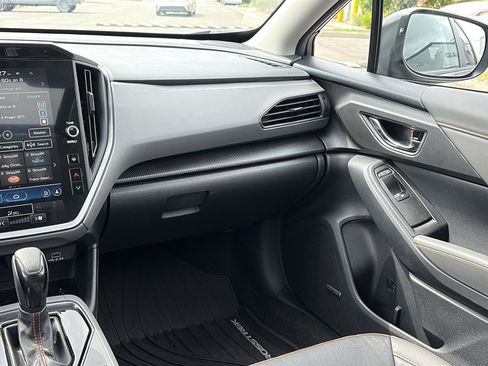 Used 2024 Subaru Crosstrek 2.5i Limited AWD/4WD image 25