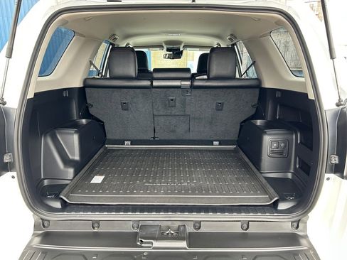 Used 2024 Toyota 4Runner TRD Off-Road Premium image 25