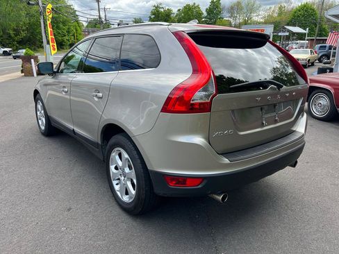 Used 2013 Volvo XC60 3.2 AWD/4WD image 3