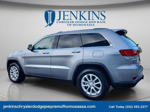 Used 2021 Jeep Grand Cherokee Laredo AWD/4WD image 11