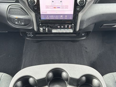 New 2026 RAM 3500 Tradesman AWD/4WD image 22