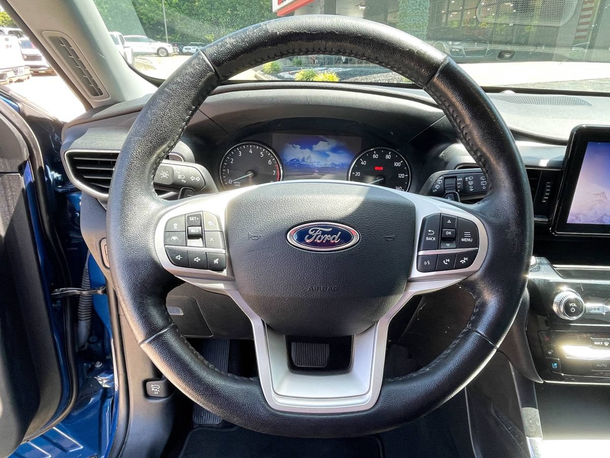 Used 2021 Ford Explorer Limited w/ Hybrid Equipment Group 310A RWD image 11