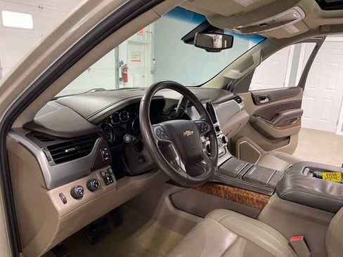 Used 2015 Chevrolet Tahoe LTZ AWD/4WD image 9