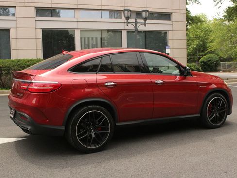 Used 2017 Mercedes-Benz GLE 63 AMG S w/ Premium 3 Package image 7
