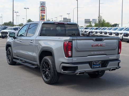Certified 2024 GMC Sierra 1500 Elevation w/ Elevation Premium Package AWD/4WD image 4