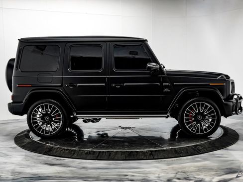 Used 2025 Mercedes-Benz G 63 AMG 4MATIC image 16