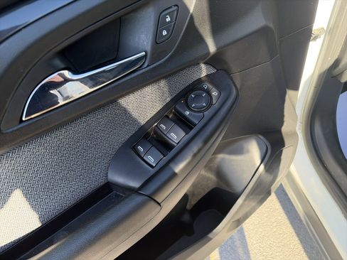 Used 2022 Chevrolet TrailBlazer LT image 16