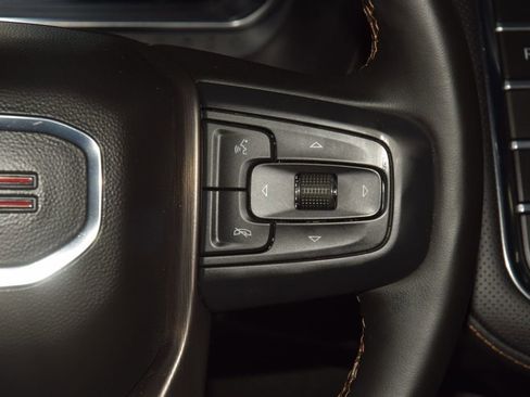 Used 2024 GMC Yukon AT4 w/ AT4 Premium Package AWD/4WD image 40