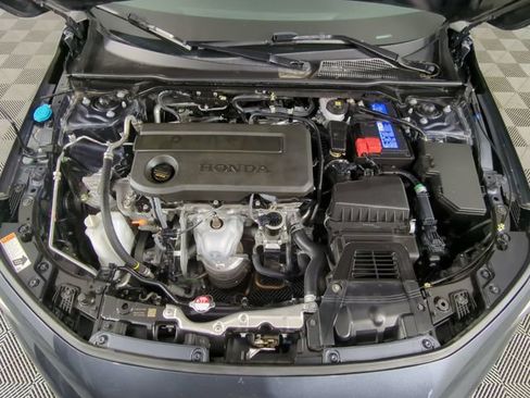Used 2025 Honda Civic LX image 42