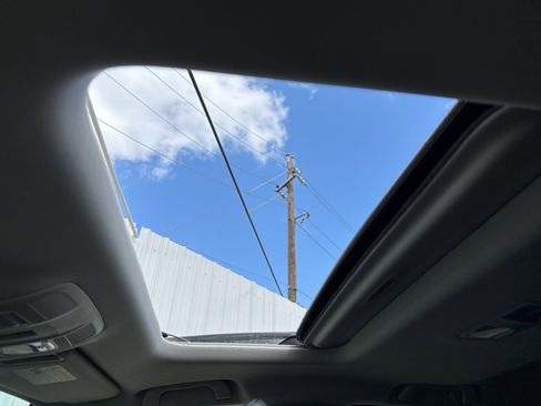 Used 2023 MAZDA CX-9 Touring image 27