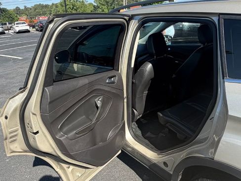 Used 2018 Ford Escape SEL FWD image 18