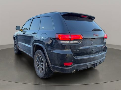 Used 2019 Jeep Grand Cherokee Trailhawk w/ Trailhawk Luxury Group AWD/4WD image 5