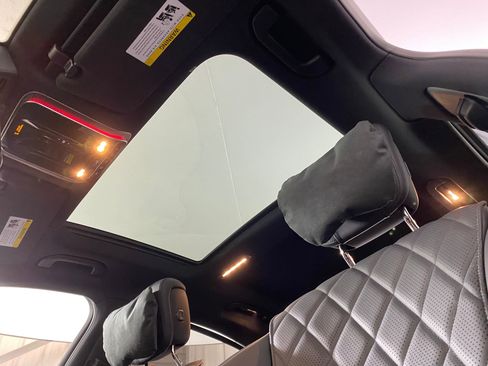 New 2026 Mercedes-Benz S 580 4MATIC Sedan image 13