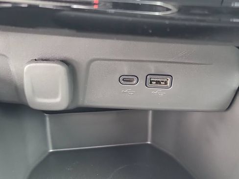 New 2026 Chevrolet Trax LT w/ Midnight Edition FWD image 30