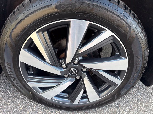 Used 2024 Nissan Murano SL w/ Cargo Package AWD/4WD image 11