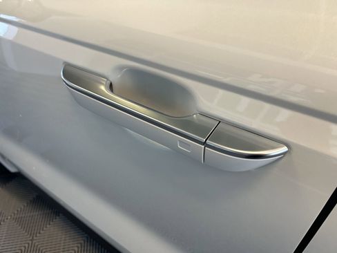 New 2026 Kia Carnival SX Prestige image 8