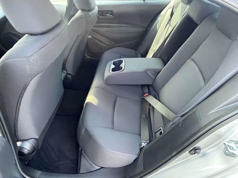 Used 2025 Toyota Corolla LE image 12