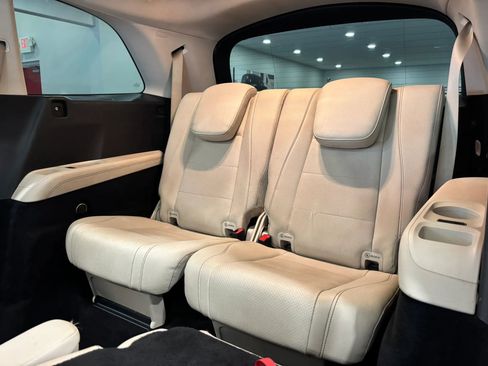 Used 2022 Mercedes-Benz GLS 450 GLS 450 4MATIC Sport Utility 4 image 19