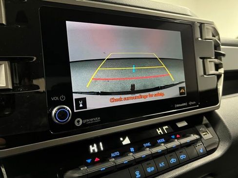 Used 2022 Toyota Tundra SR5 w/ TRD Off-Road Premium Package AWD/4WD image 34